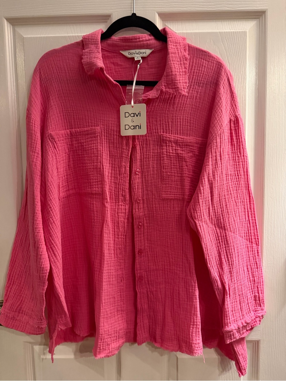 DAVI & DANI Bright Pink Casual Button-Down Shirt